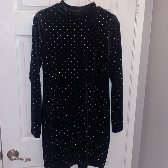 Dress with rhinestones - Picture 2 of 3